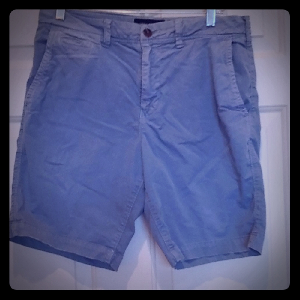 American Eagle shorts 31W